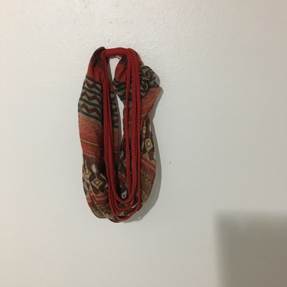 Red and brown scarf